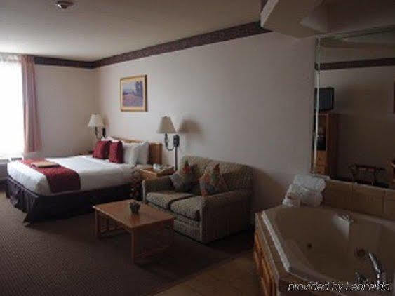 The Inn At Rolling Hills Casino & Resort Corning Extérieur photo